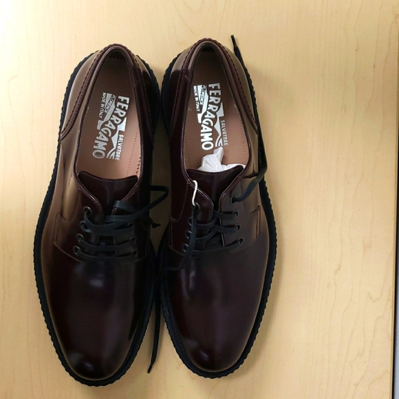 Salvatore Ferragamo Laced Shoes - Picture 7 of 11